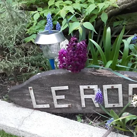 Apartment Lacroix 2 - Ci - With Garden Near Montmartre -
