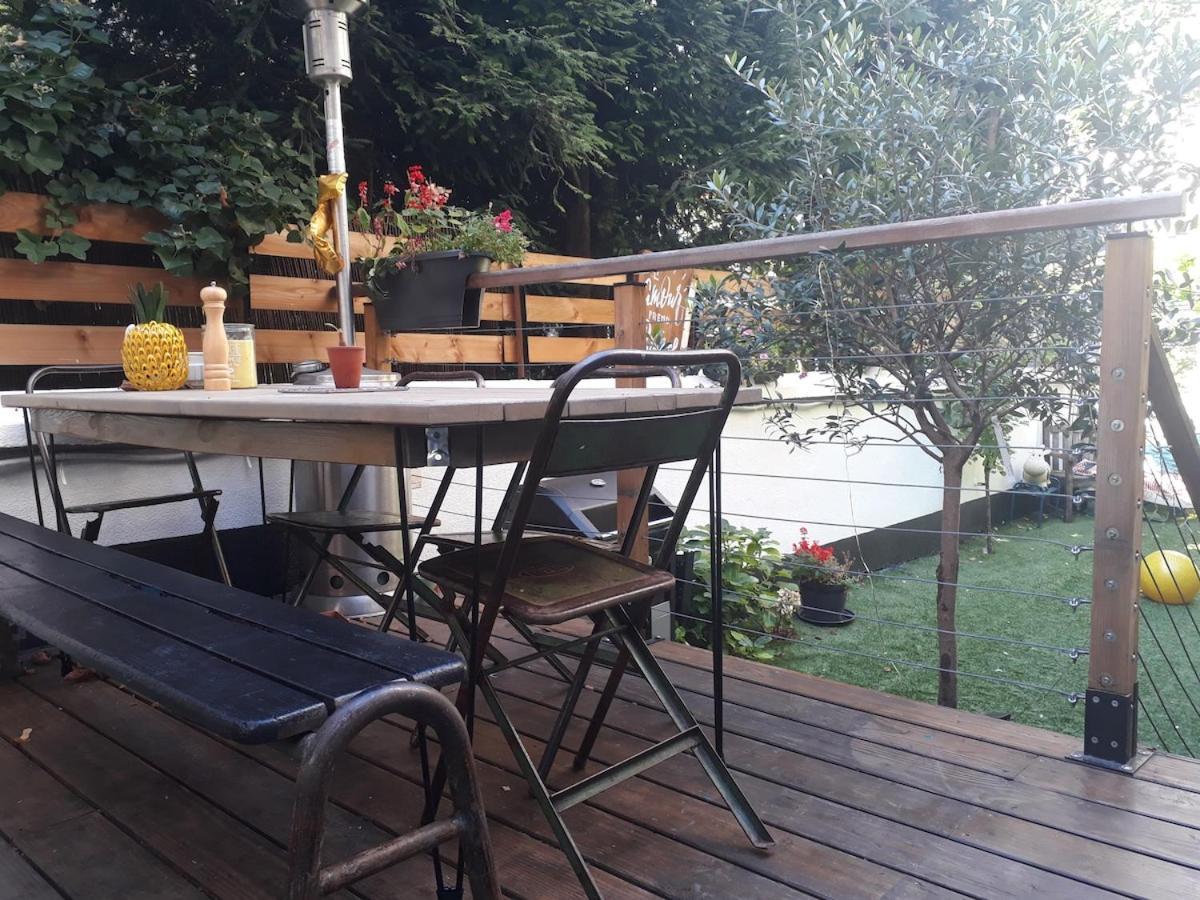 Appartamento Lacroix 2 - Ci - With Garden Near Montmartre -